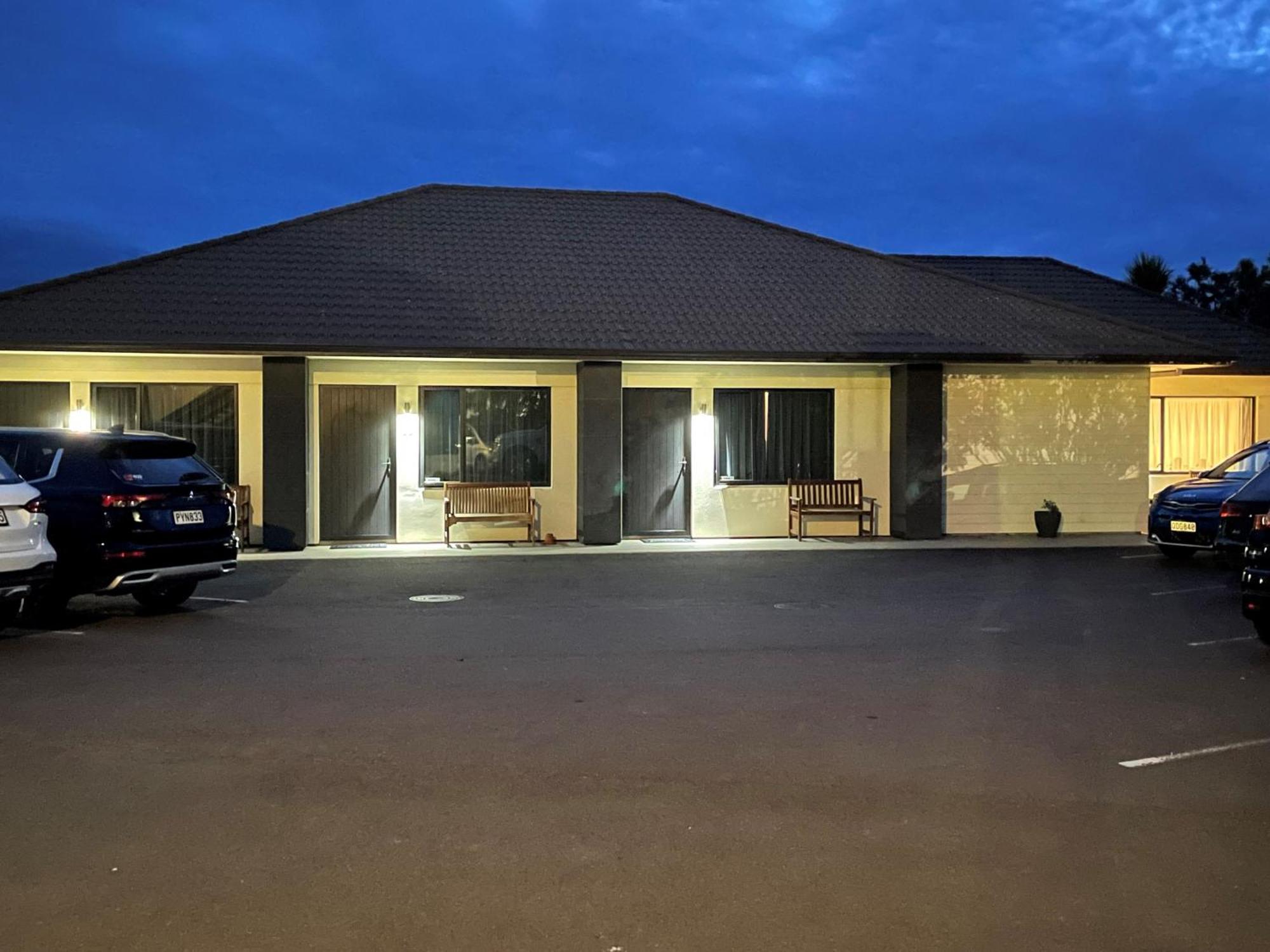 Kauri Court Motel Πάλμερστον Νορθ Εξωτερικό φωτογραφία