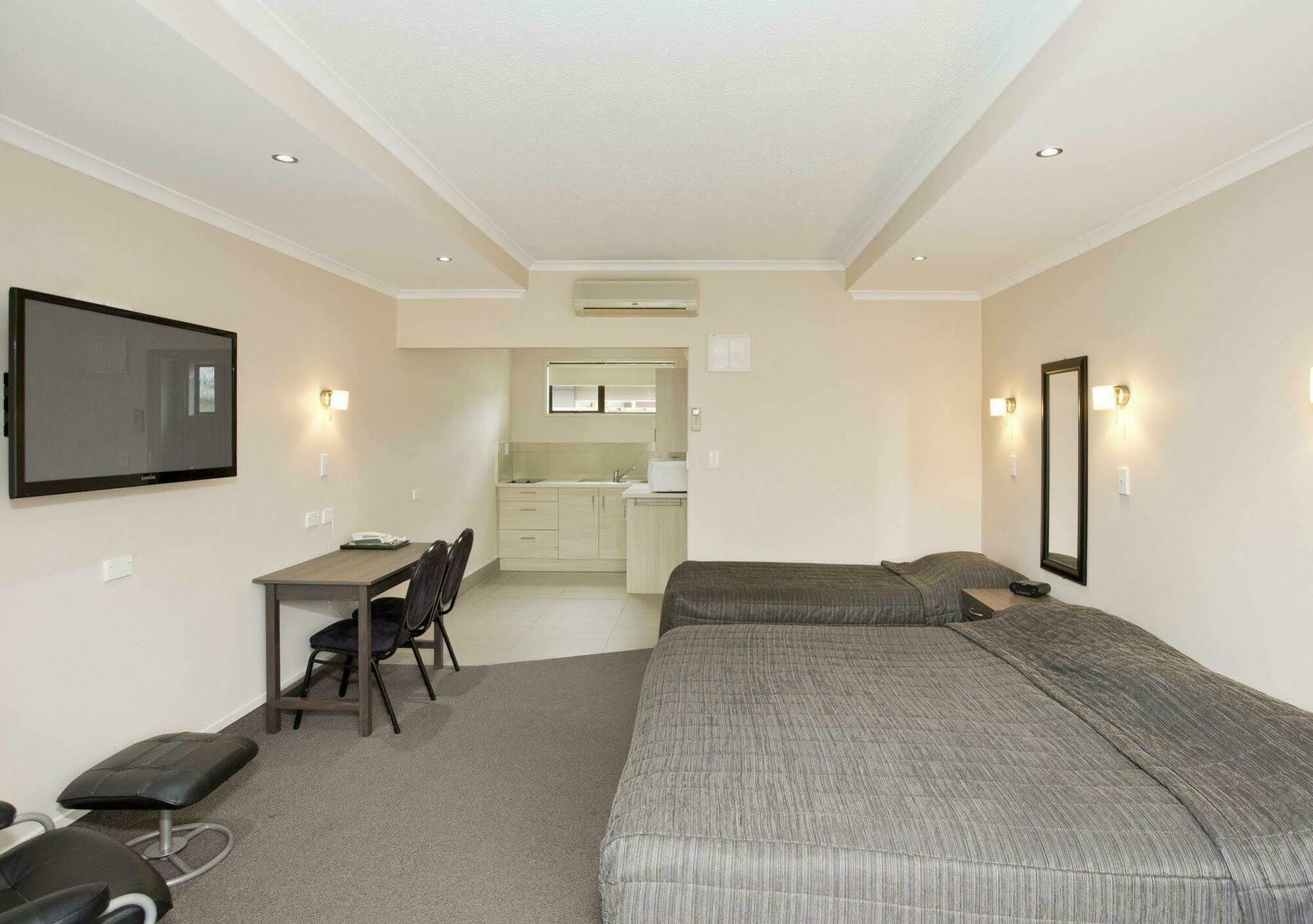 Kauri Court Motel Πάλμερστον Νορθ Εξωτερικό φωτογραφία